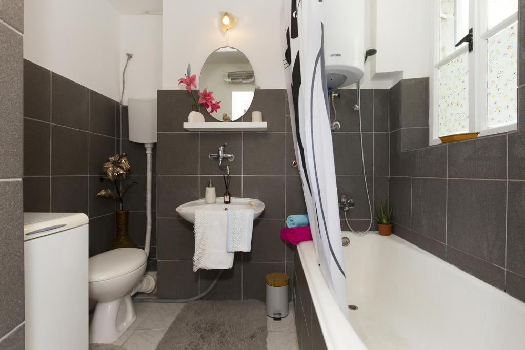 North Wall Apartment Сплит Екстериор снимка
